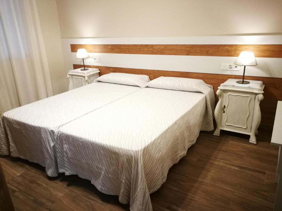 Apartamentos Turisticos Cullar Vega 외부 사진