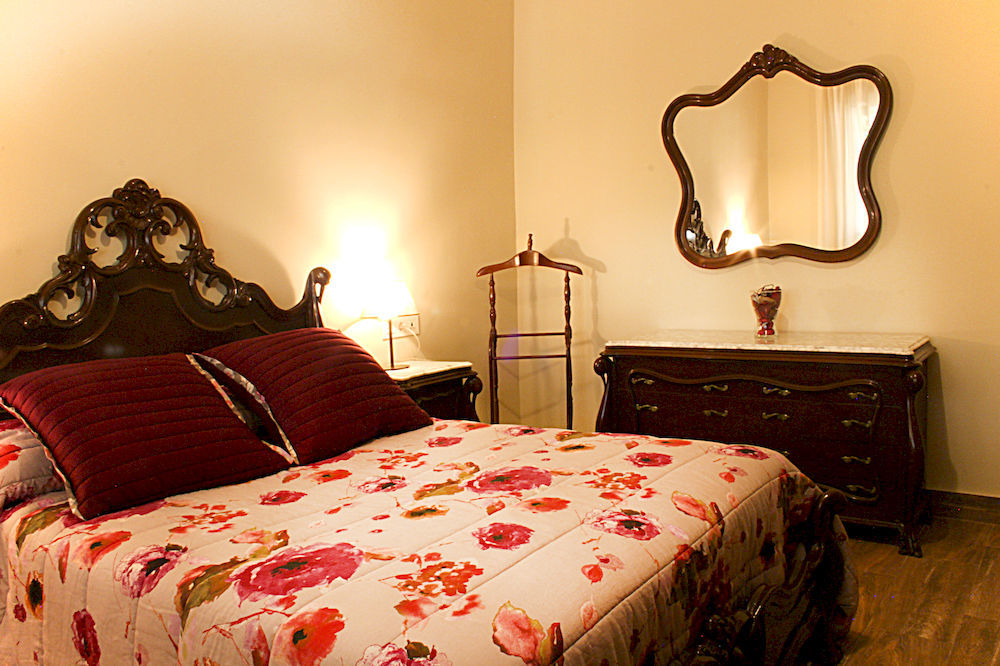 Apartamentos Turisticos Cullar Vega 외부 사진